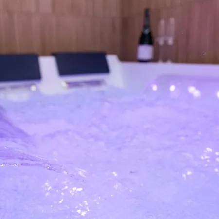 Art Déco Champagne&spa Appartamento