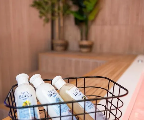 Apartment Art Deco Champagne & *